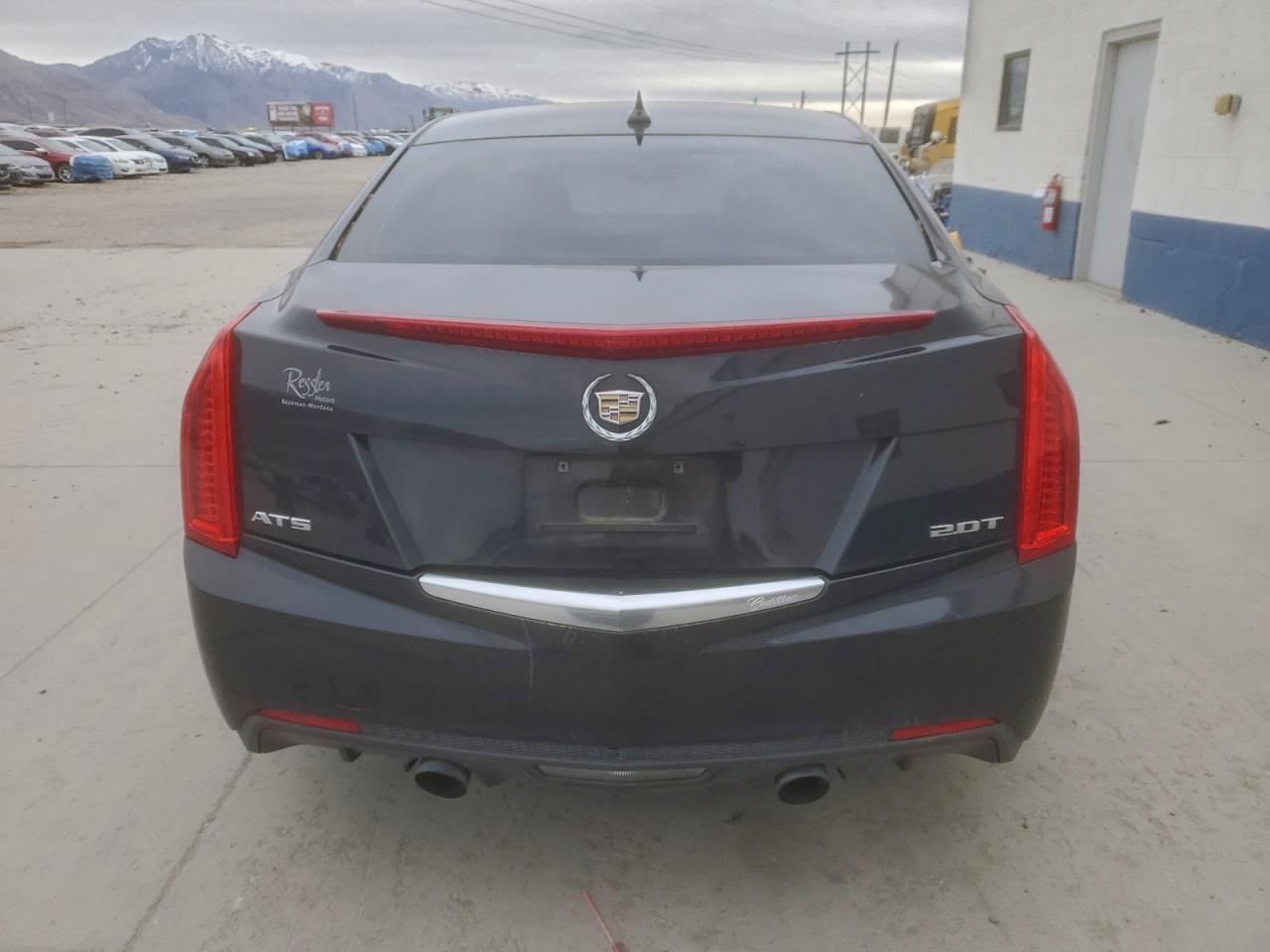Cadillac ATS Image 12