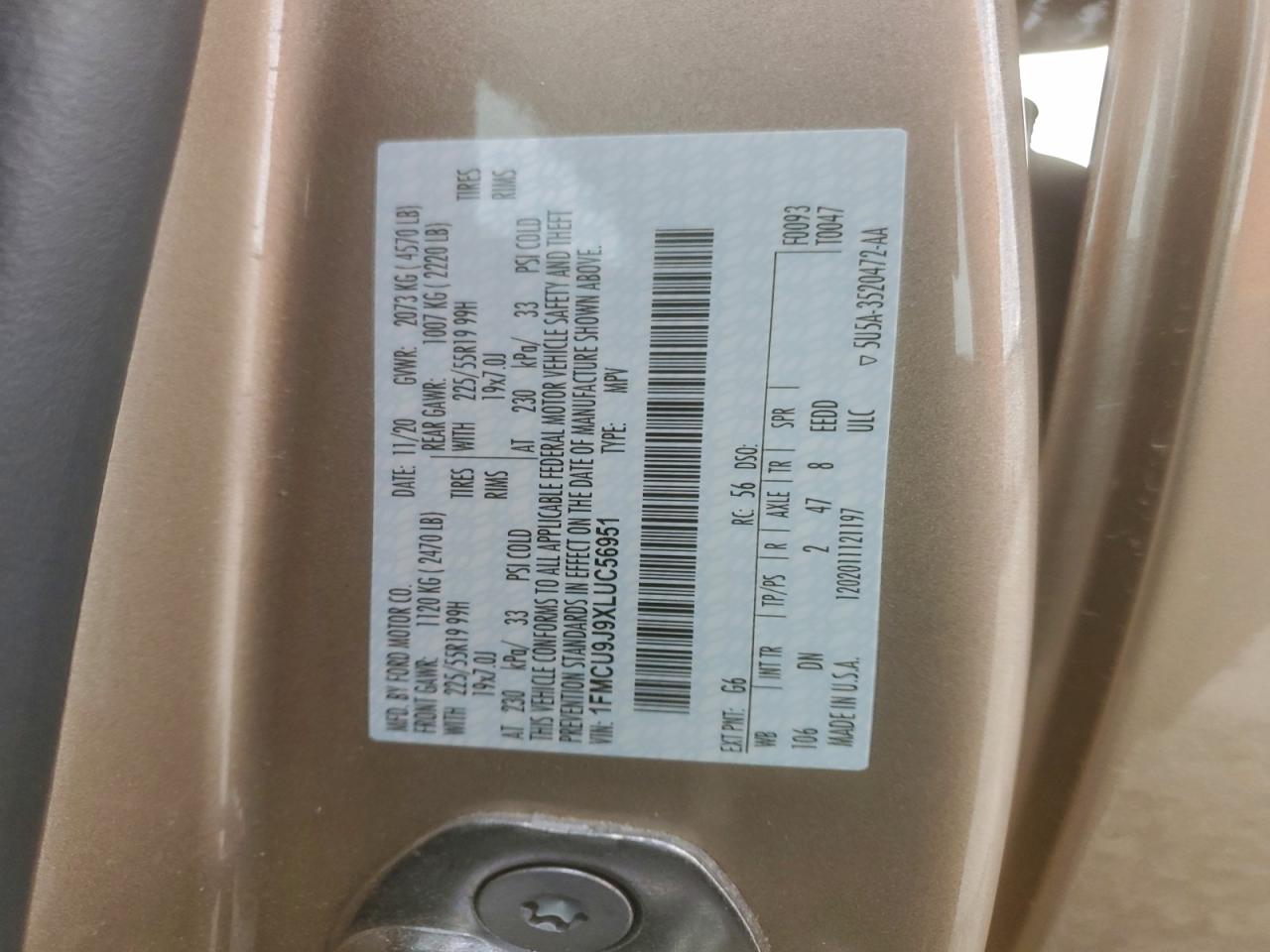 Ford Escape Titanium Image 8