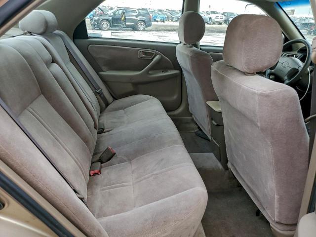 Toyota Camry Ce Image 6