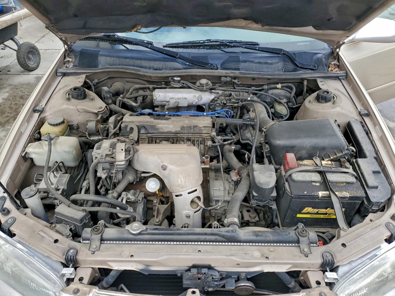 Toyota Camry Ce Image 7