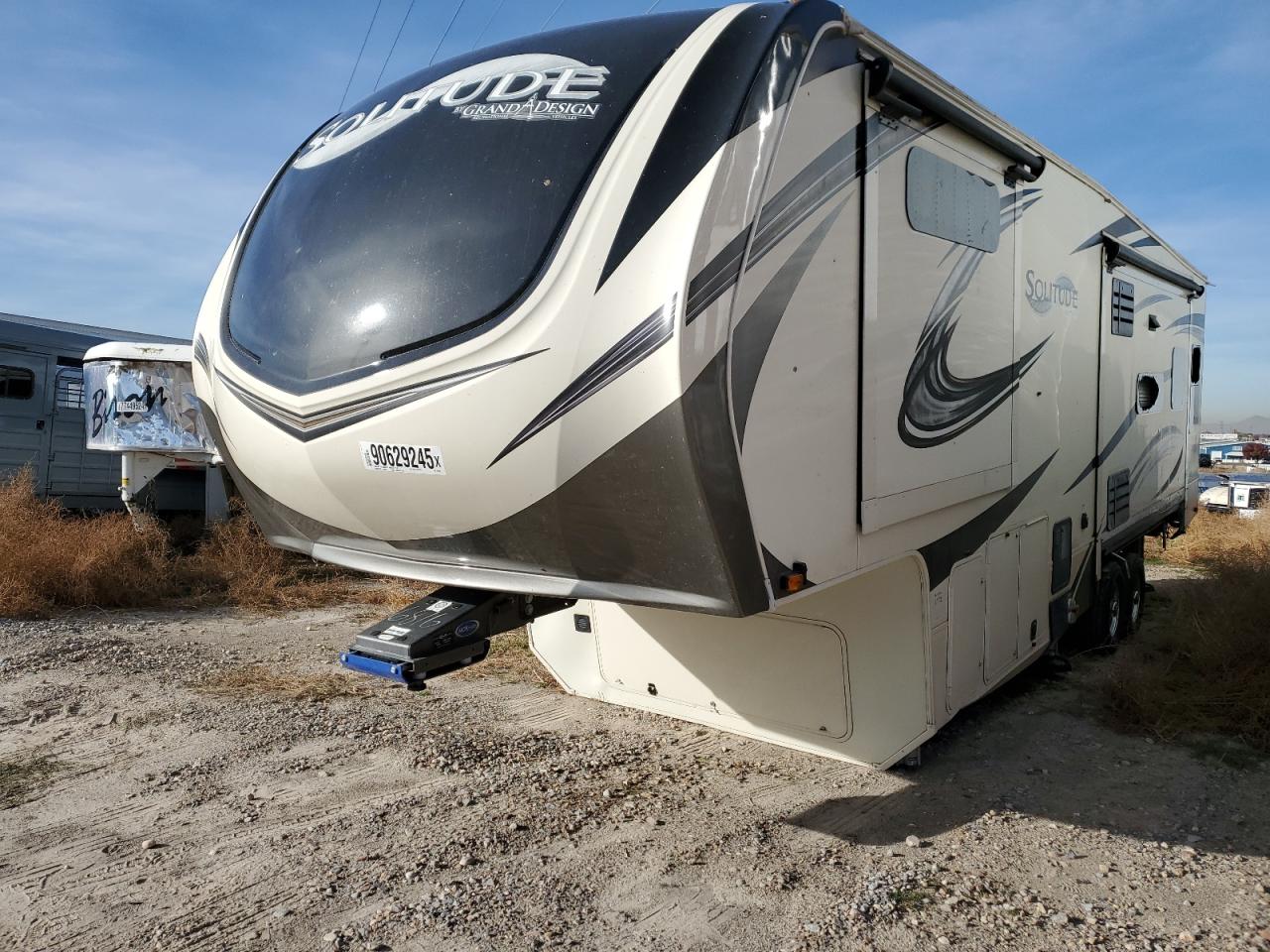 Grand Design Solitude Image 8