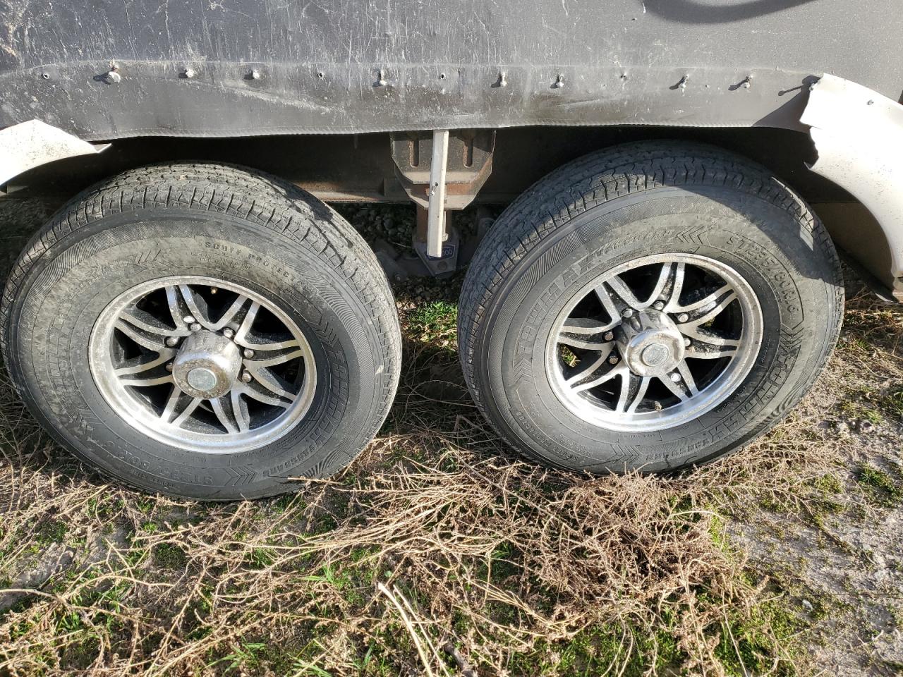 Grand Design Solitude Image 7