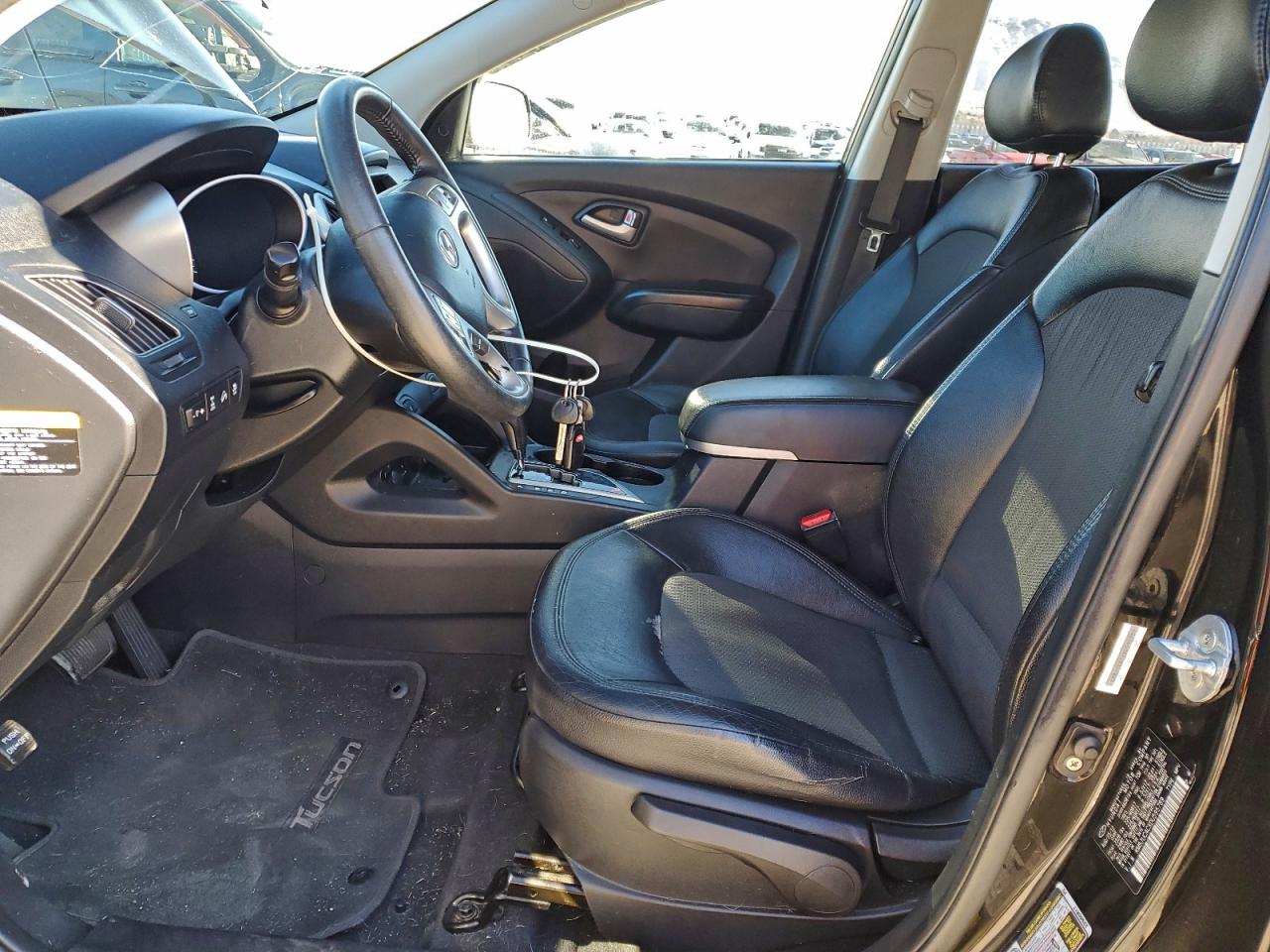 Hyundai TUCSON Gls Image 5