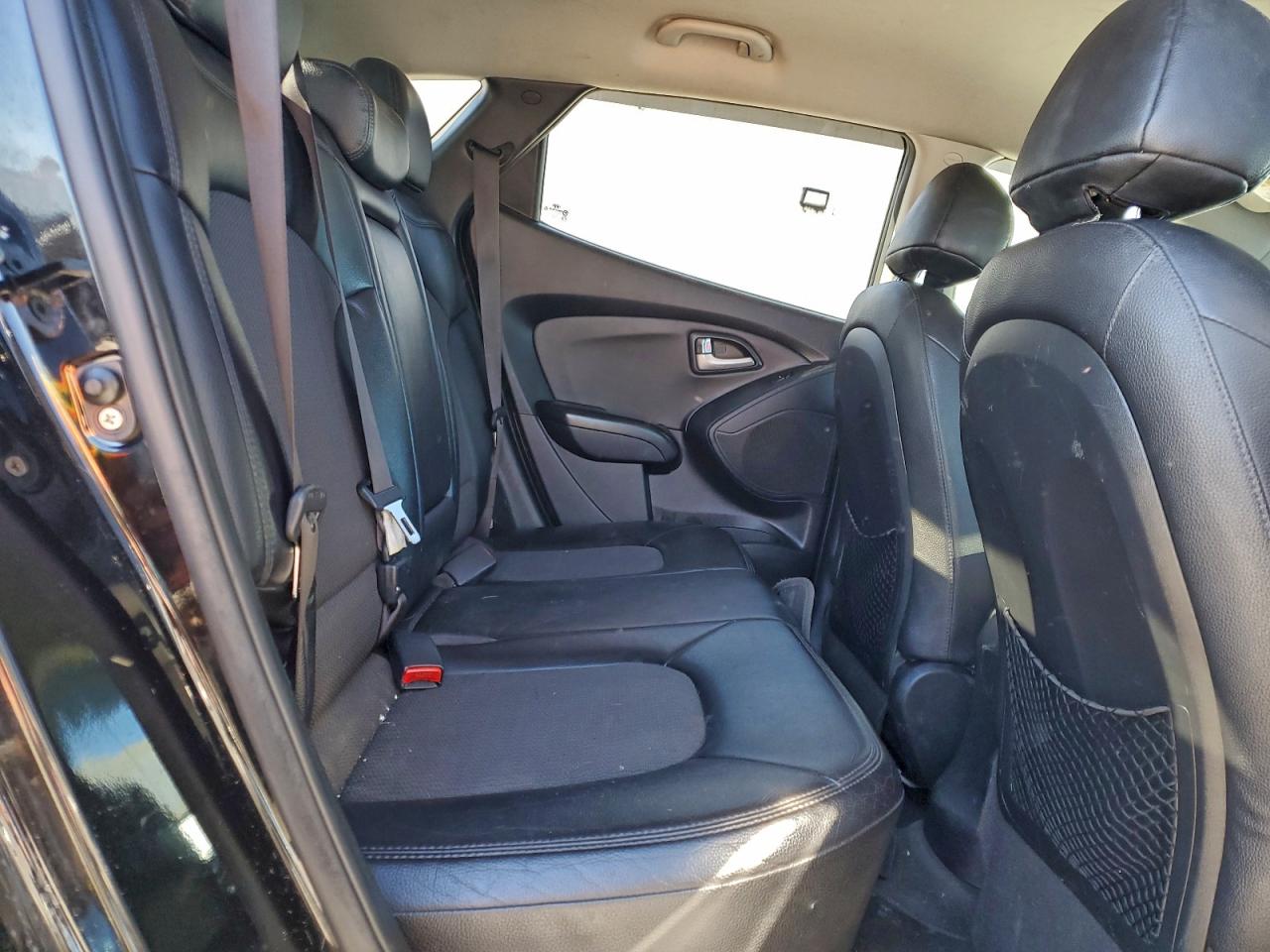 Hyundai TUCSON Gls Image 8