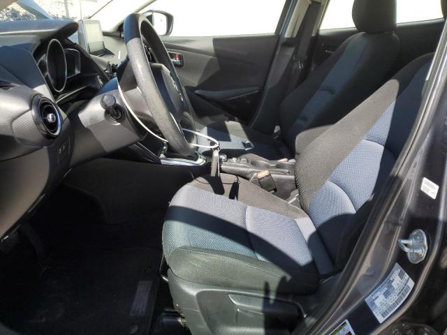 Toyota Yaris Image 11