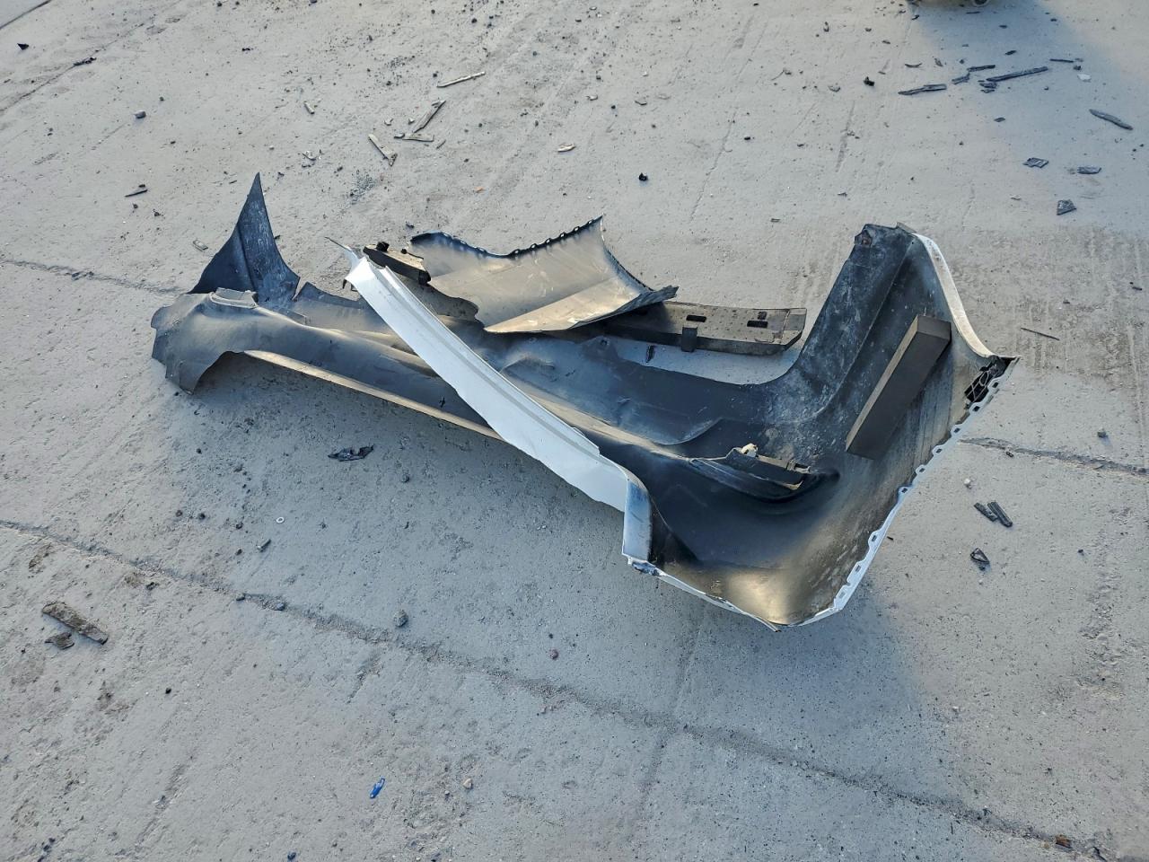 Nissan Sentra S Image 9