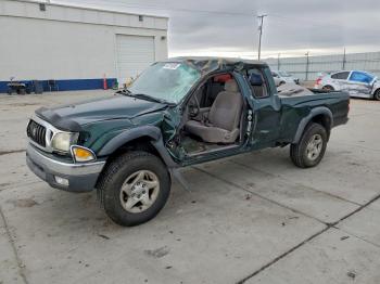  Salvage Toyota Tacoma