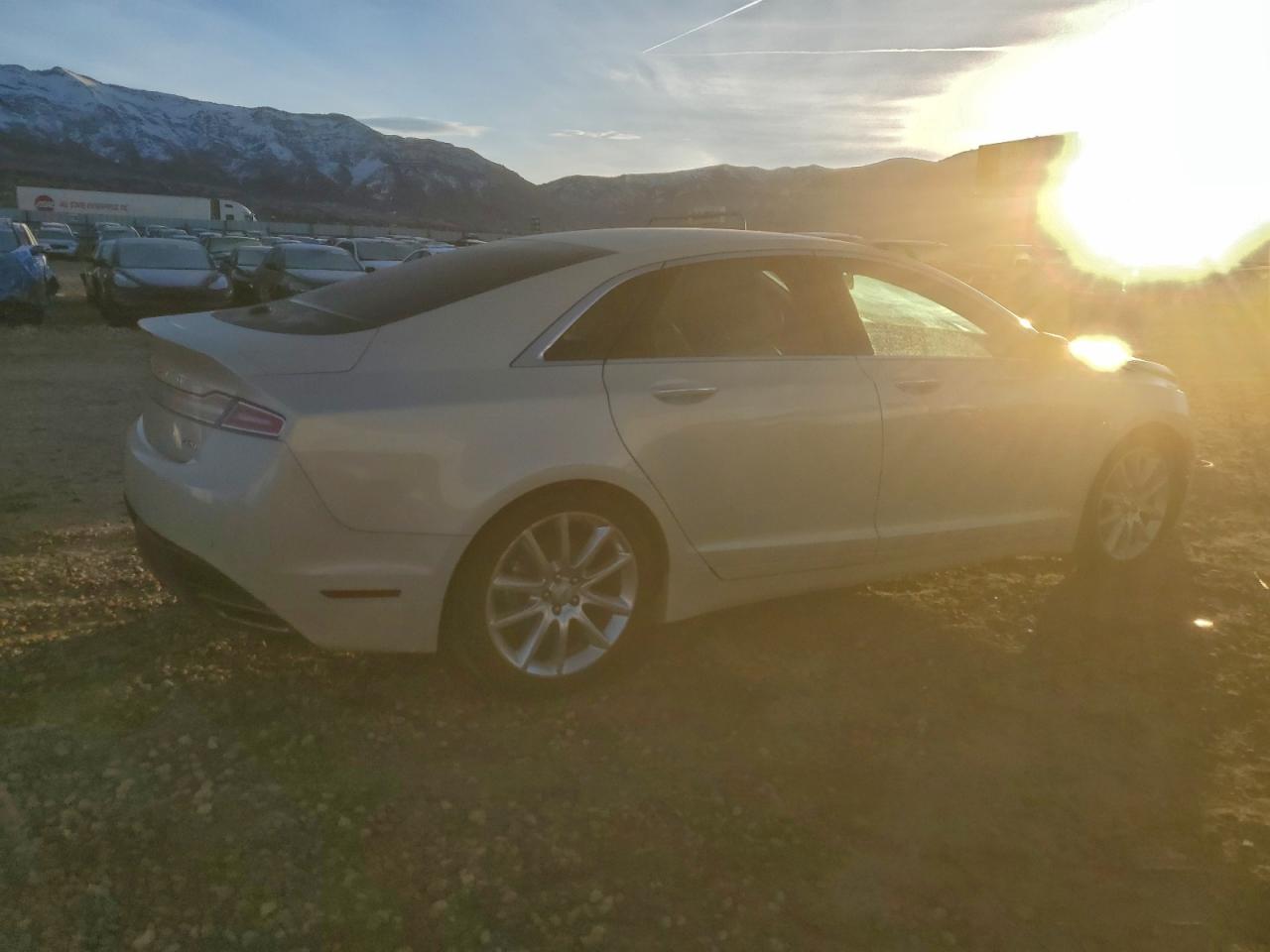 Lincoln MKZ Hybrid Image 3