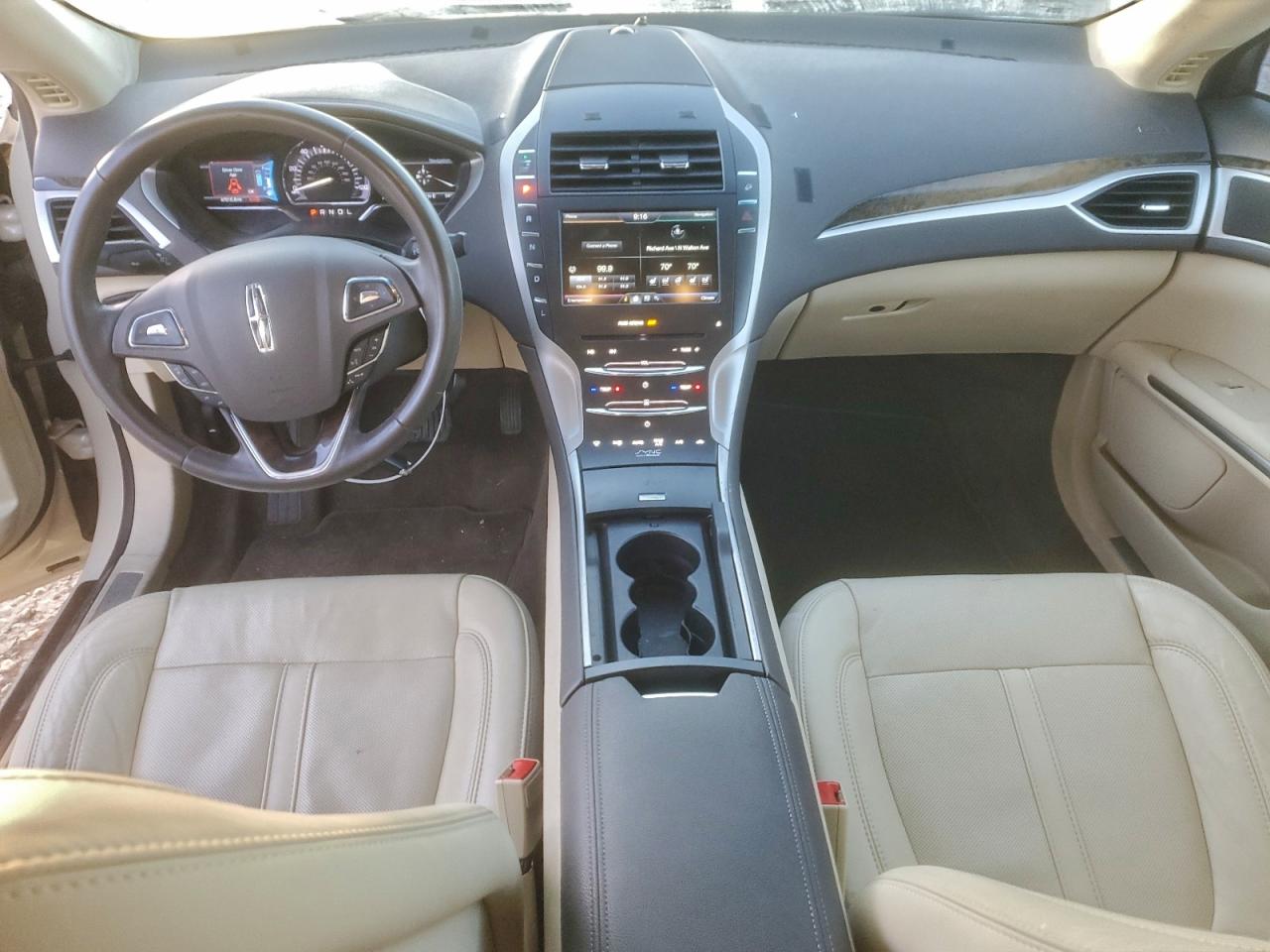 Lincoln MKZ Hybrid Image 12