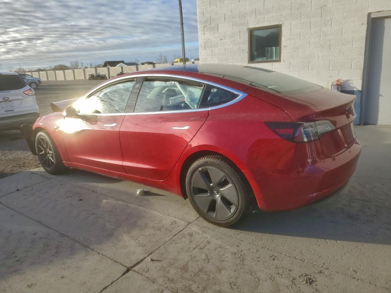 Tesla Model 3 Image 2
