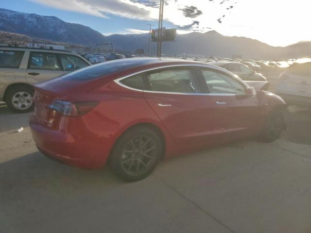 Tesla Model 3 Image 3