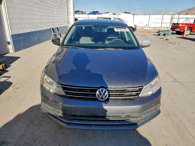 Volkswagen Jetta S Image 10