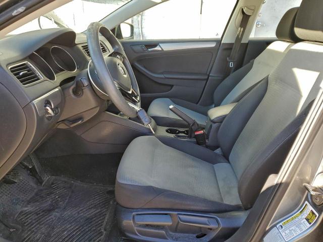 Volkswagen Jetta S Image 8