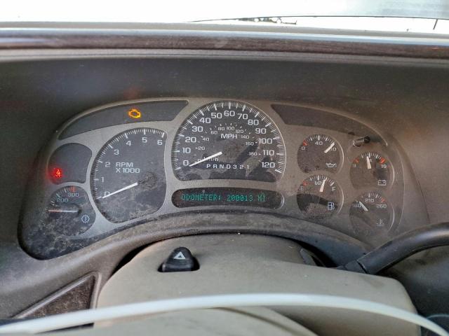 GMC Yukon Denali Image 8