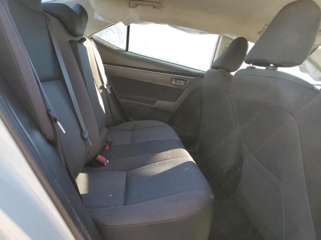 Toyota Corolla L Image 10