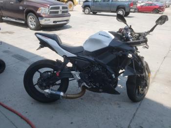  Salvage Kawasaki Ex650 N