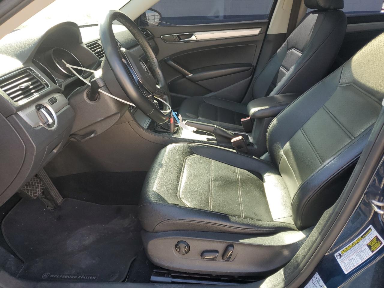 Volkswagen Passat Wolfsburg Image 9