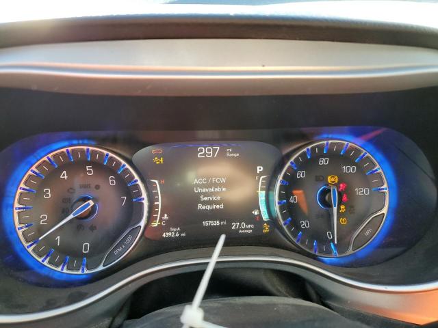 Chrysler Pacifica Touring Image 6