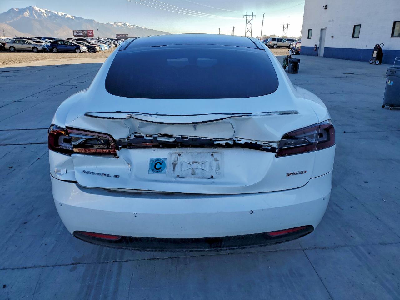 Tesla Model S Image 6