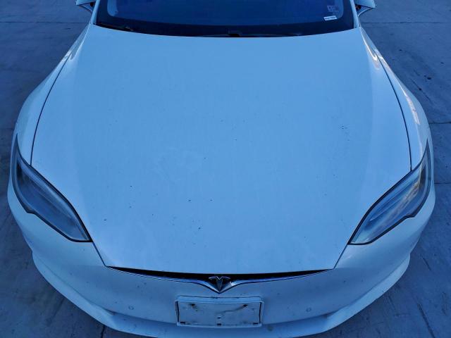 Tesla Model S Image 12