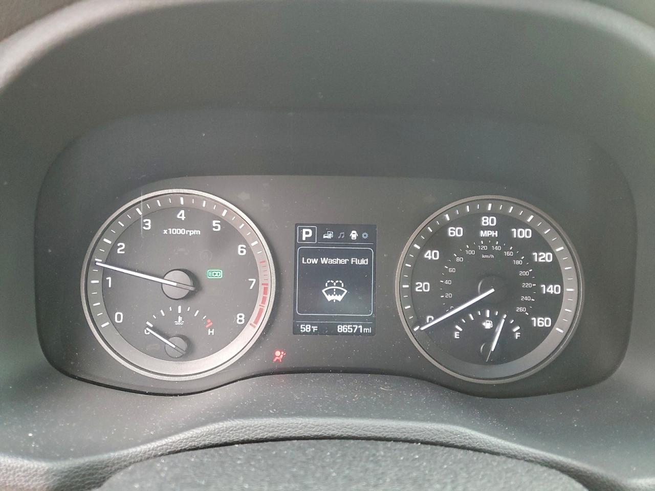 Hyundai TUCSON Limited Image 13