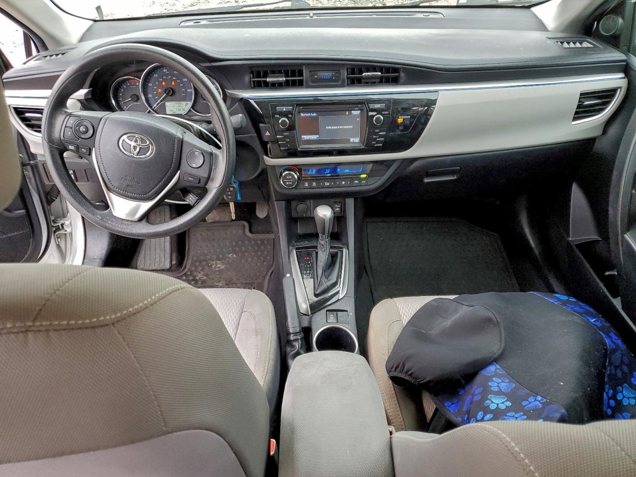 Toyota Corolla L Image 5