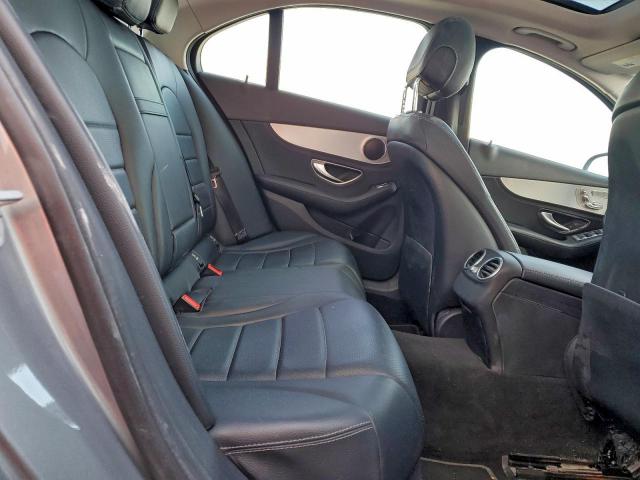 Mercedes-Benz C-Class 300 4matic Image 8