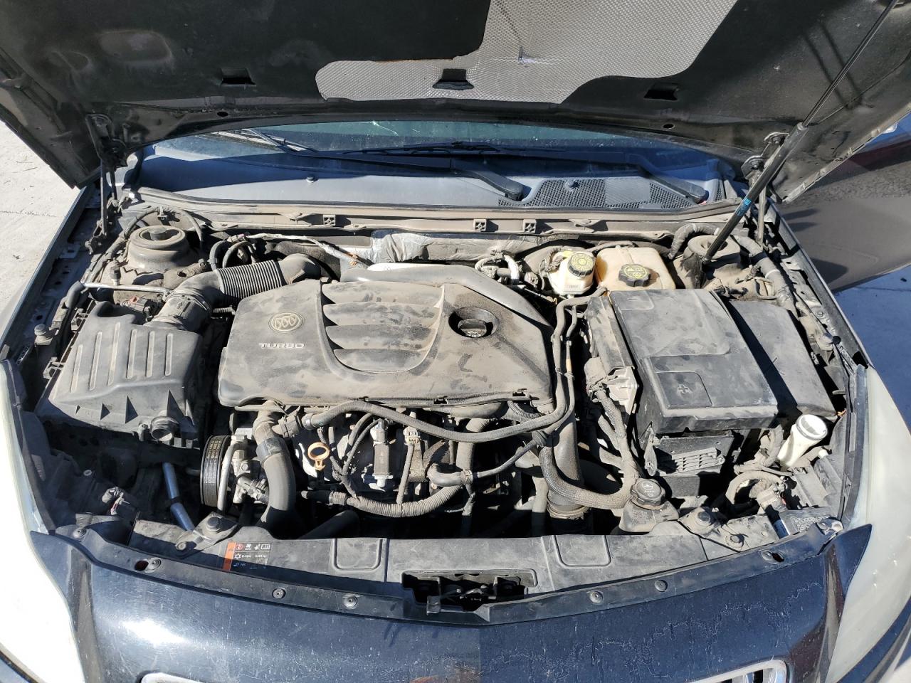 Buick Regal Premium Image 12