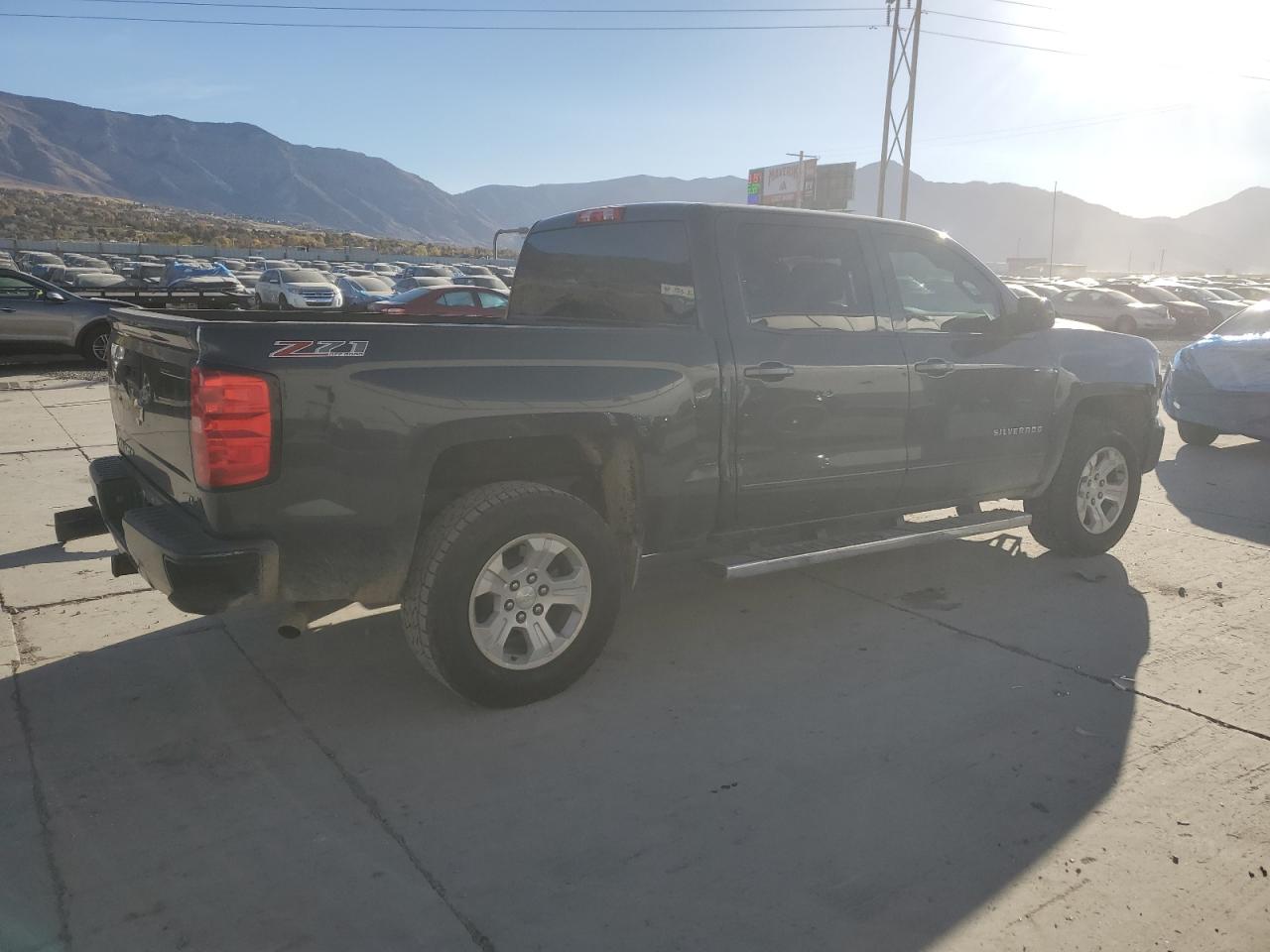 Chevrolet Silverado K1500 Lt Image 3