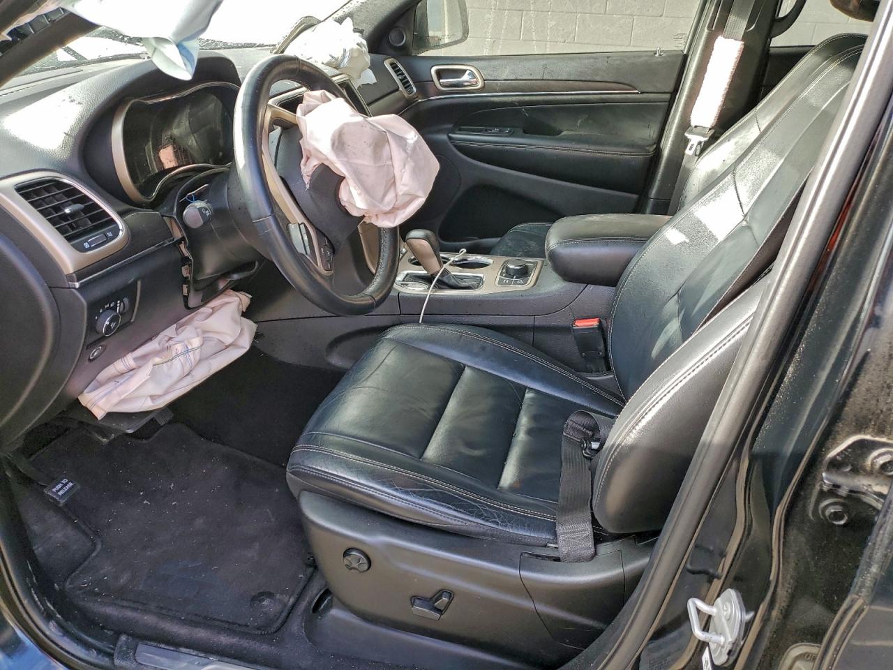 Jeep Grand Cherokee Limited Image 4