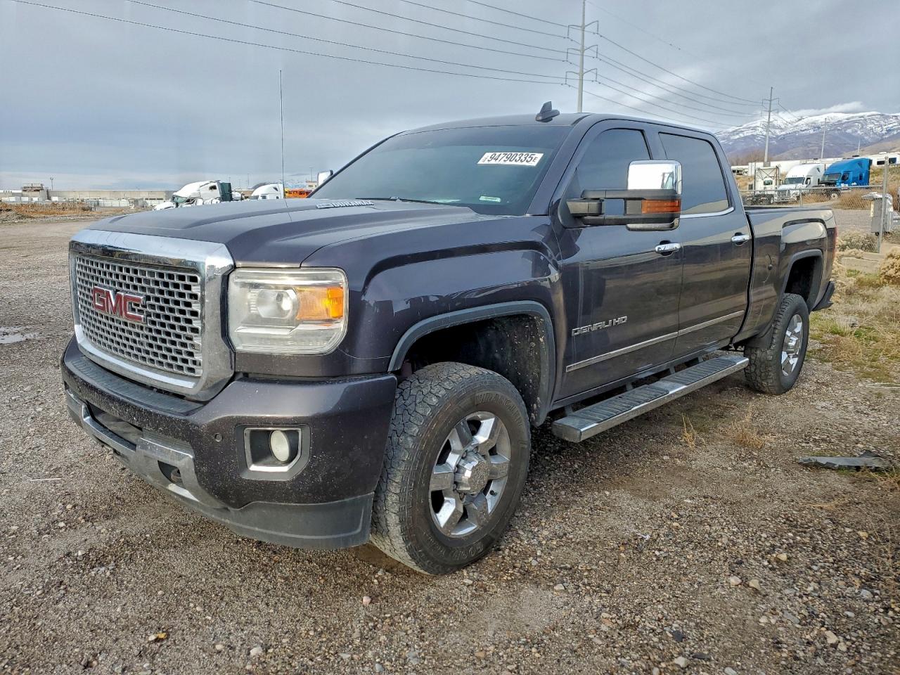 GMC Sierra K3500 Denali Image 1