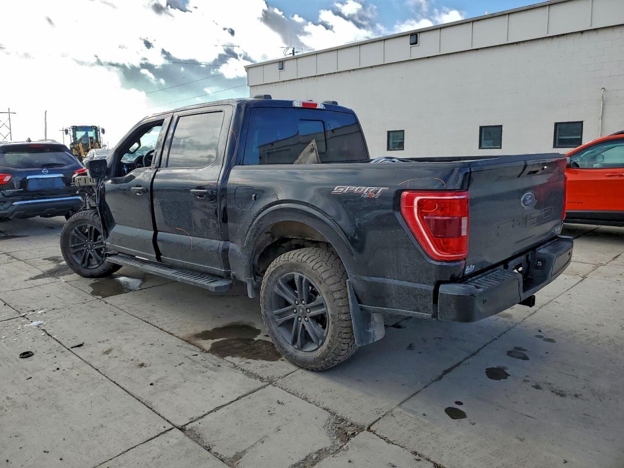Ford F-150 Supercrew Image 2