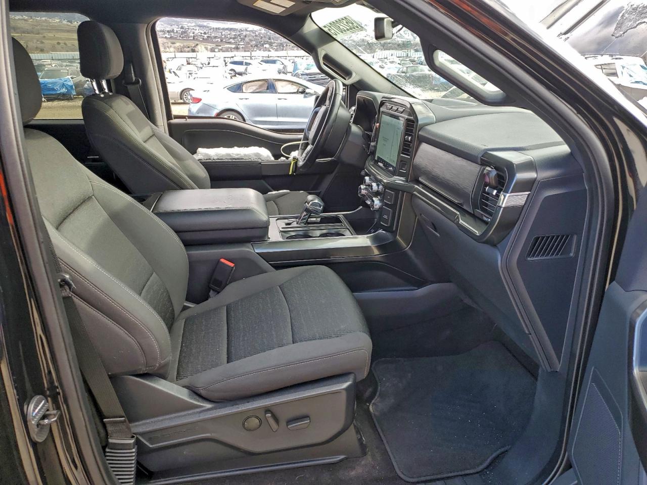 Ford F-150 Supercrew Image 9