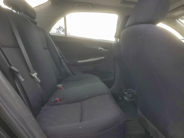 Toyota Corolla Base Image 5