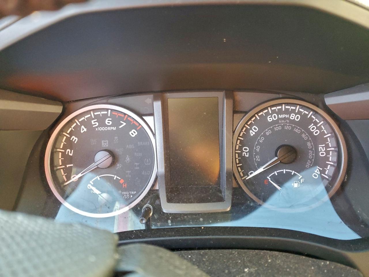 Toyota Tacoma Double Cab Image 7