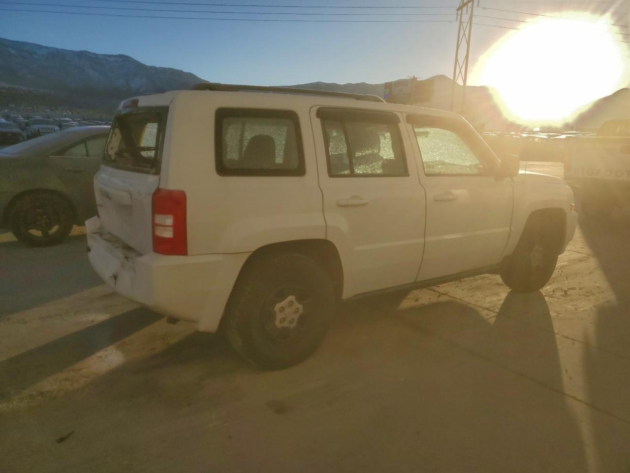 Jeep Patriot Sport Image 2