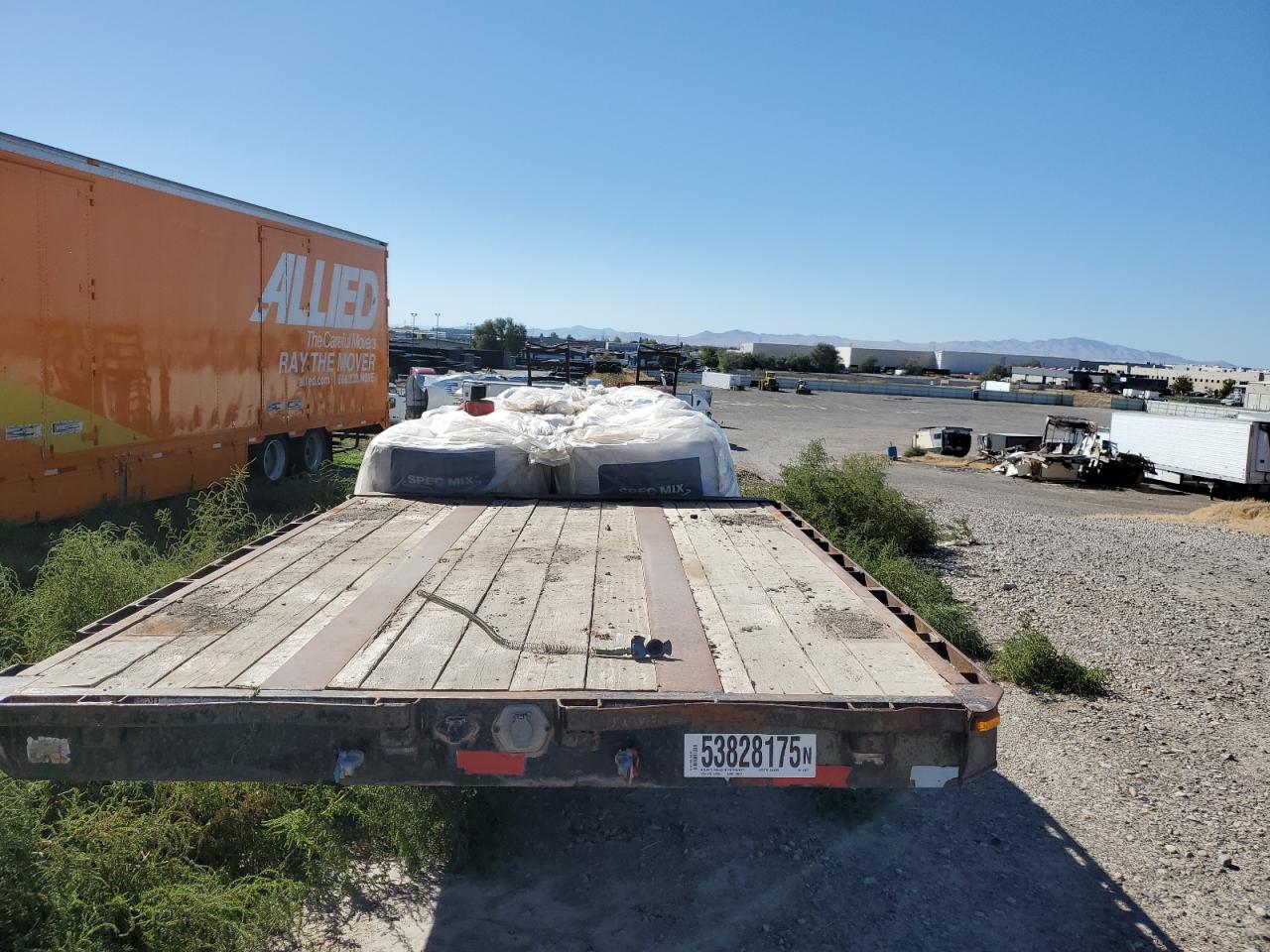 Utili Trailer Image 9