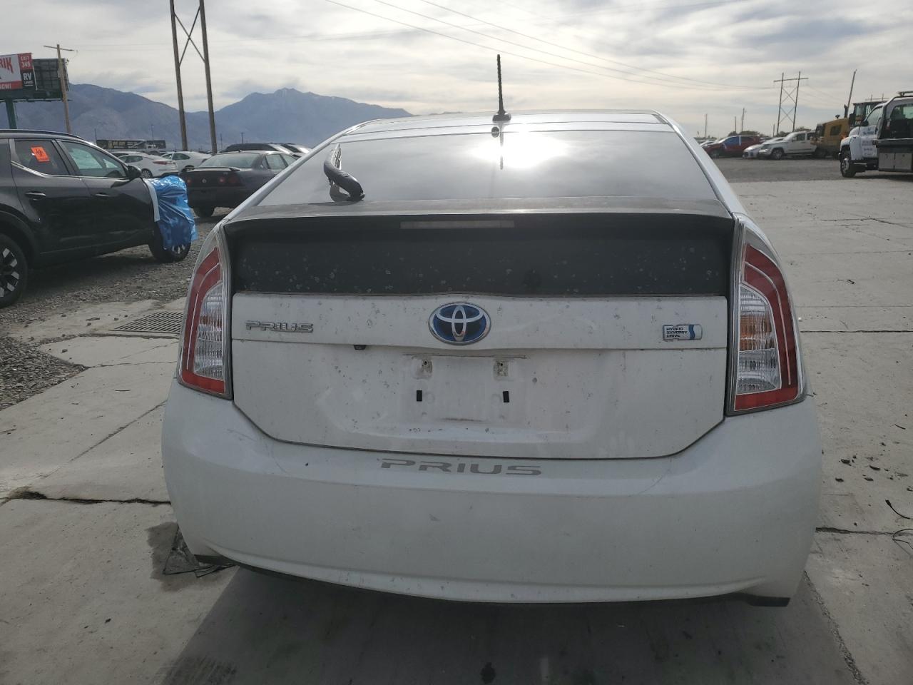 Toyota Prius Image 4