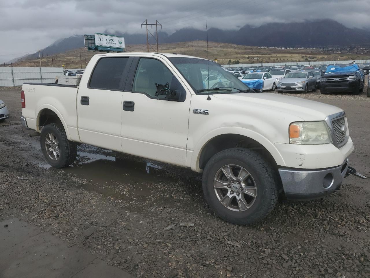 Ford F-150 Supercrew Image 6