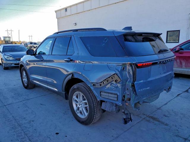 Ford Explorer Active Image 3