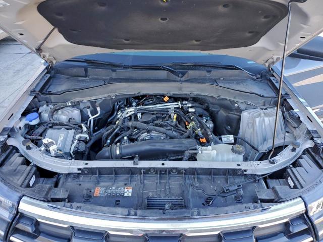 Ford Explorer Active Image 8