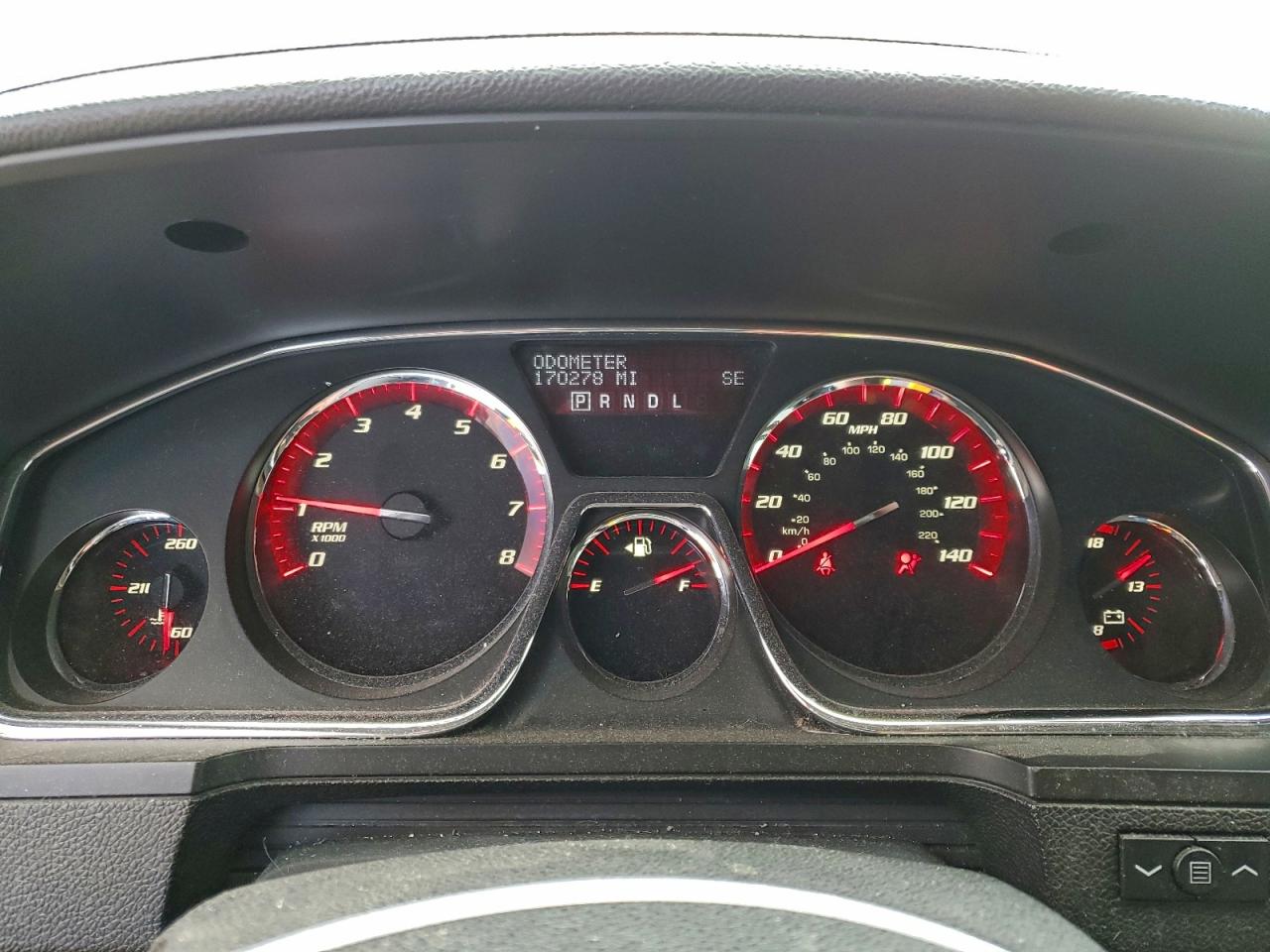 GMC Acadia Denali Image 9