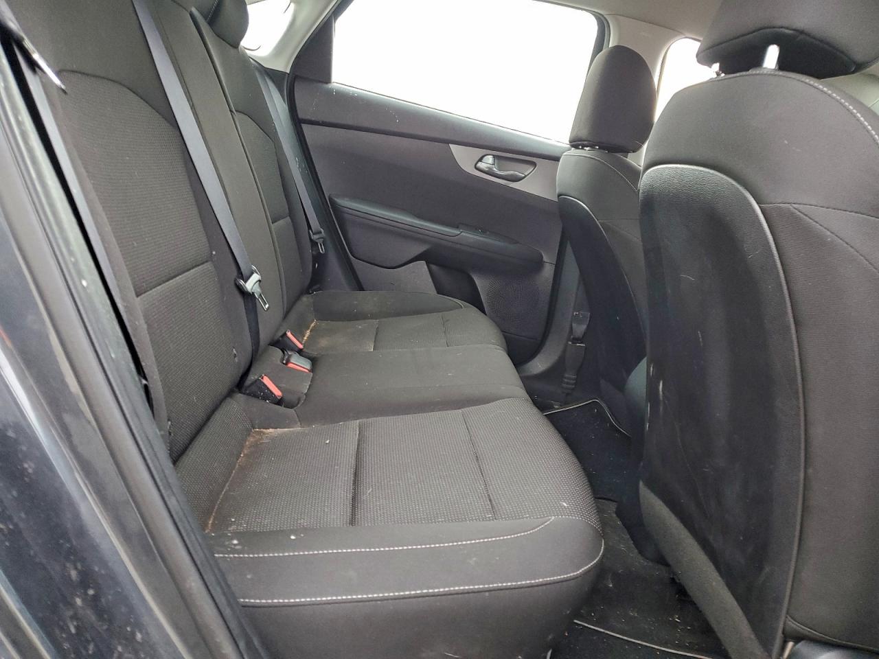 Kia Forte Fe Image 7