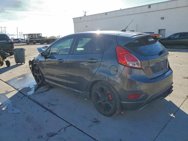 Ford Fiesta St Image 12