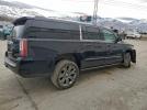 GMC Yukon Denali Image 3