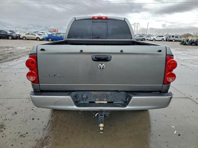 Dodge Ram 1500 St Image 8