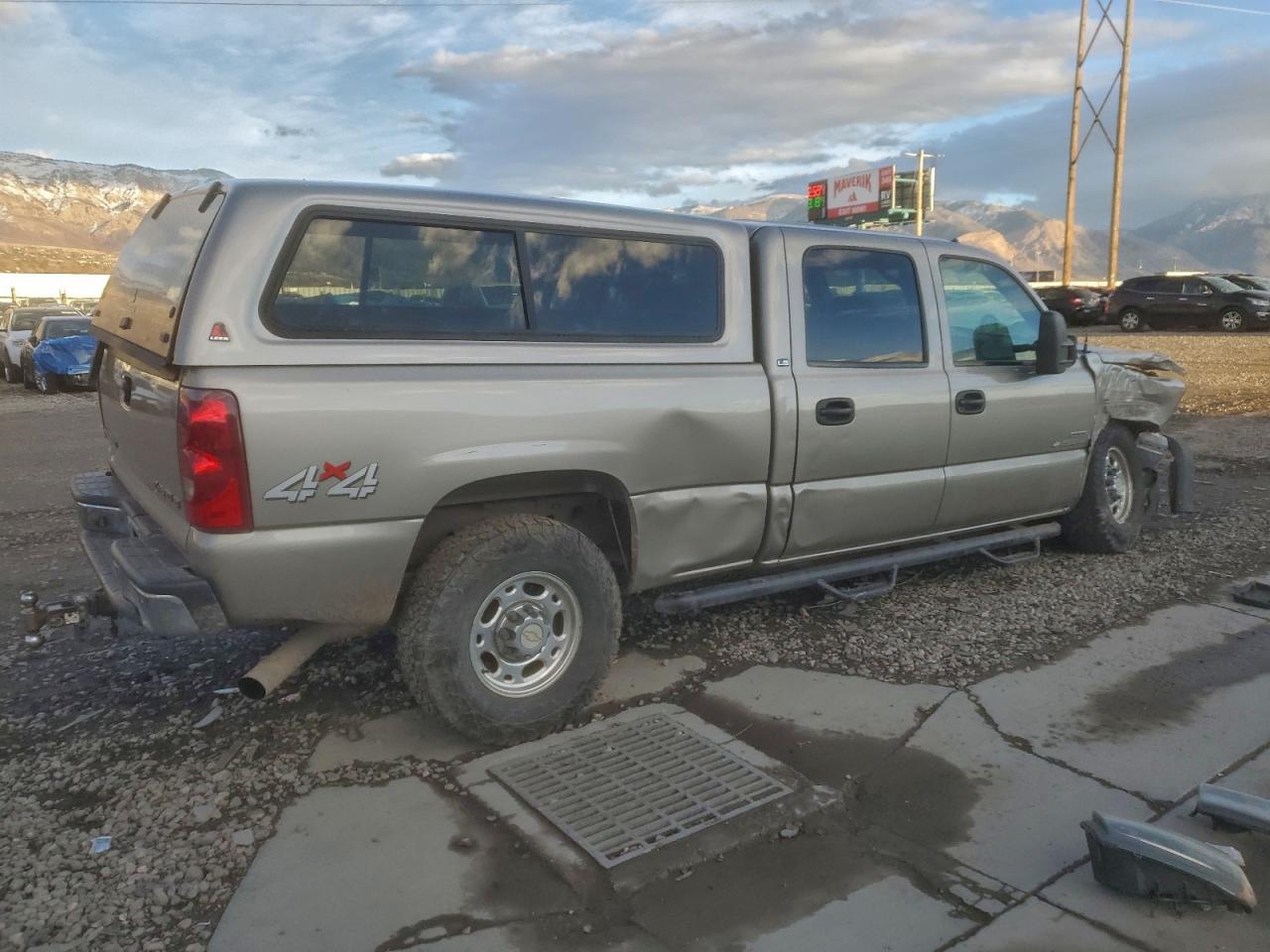 Chevrolet Silverado K2500 Heavy Duty Image 12