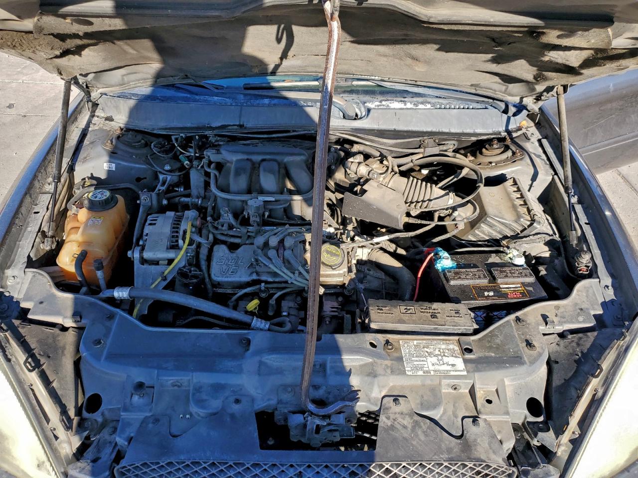 Ford Taurus Sel Image 12