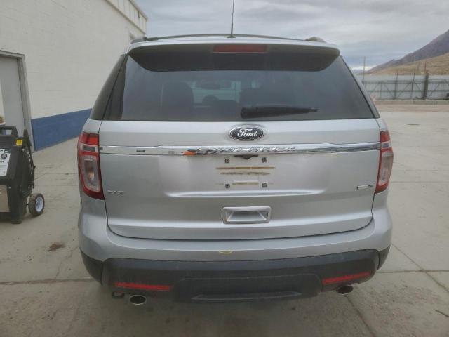 Ford Explorer Xlt Image 8