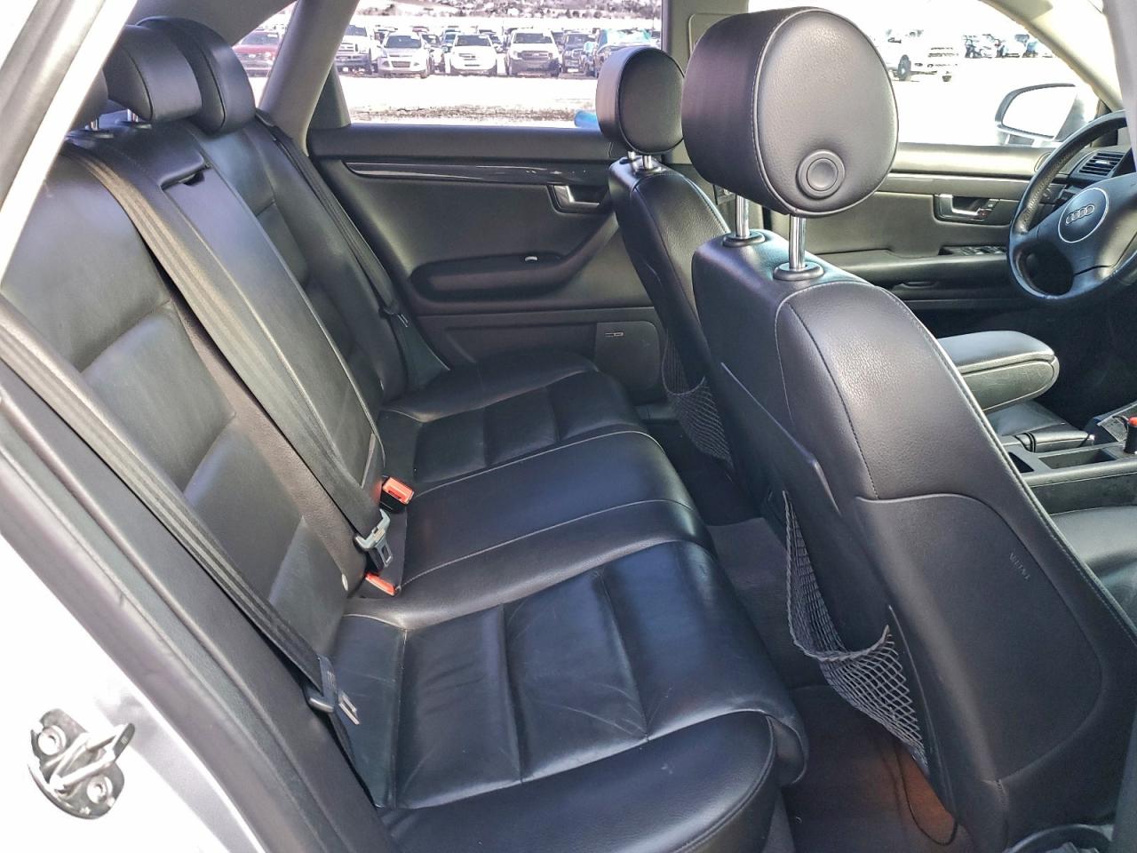 Audi A4 1.8t Quattro Image 8